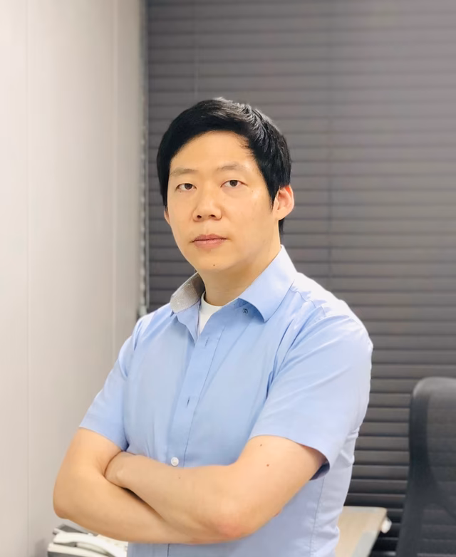 Yongsoo Song 프로필